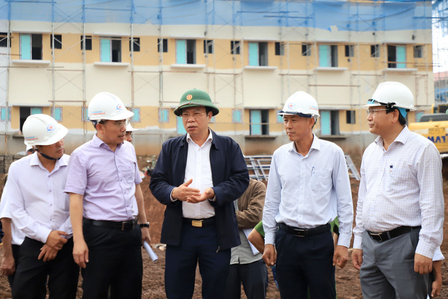 Phải cơ bản hoàn thành trường nội trú xã Quảng Trực trước ngày khai giảng năm học mới 2026-2027