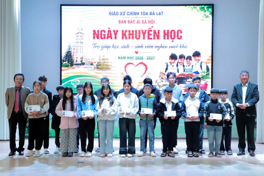 Hơn 264 triệu đồng tiếp sức học sinh, sinh viên bước vào năm học mới
