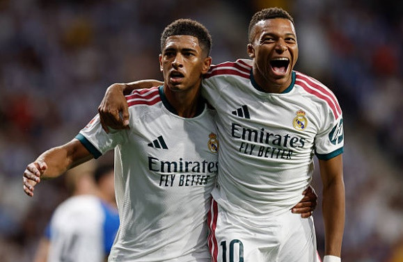 Jude Bellingham tỏa sáng giúp Real Madrid giành chiến thắng kịch tính 2-1 trước Espanyol