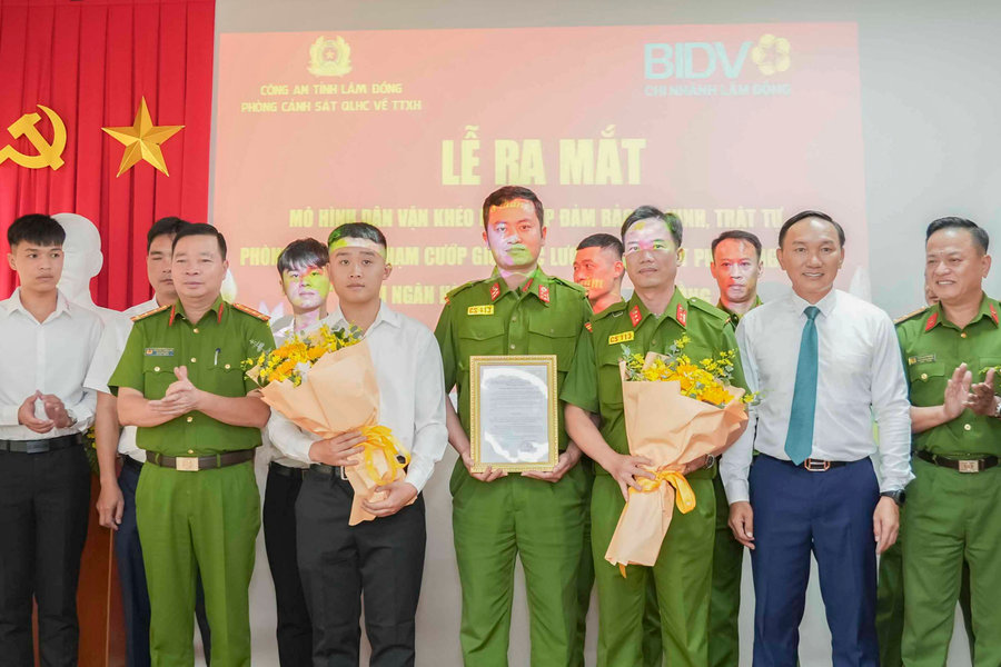 Phòng ngừa tội phạm cướp ngân hàng