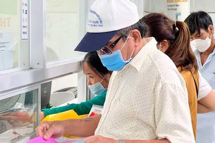 Đã mua BHYT, có được hoàn tiền để chuyển sang diện được hỗ trợ?