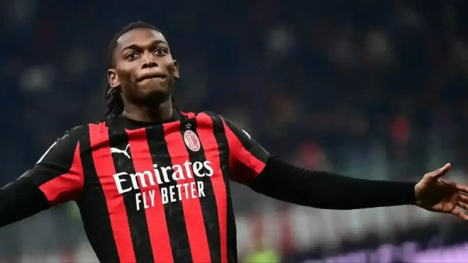 Tiền đạo Rafael Leao từ chối mức đãi ngộ khủng từ Saudi Arabia để chiến đấu tại AC Milan