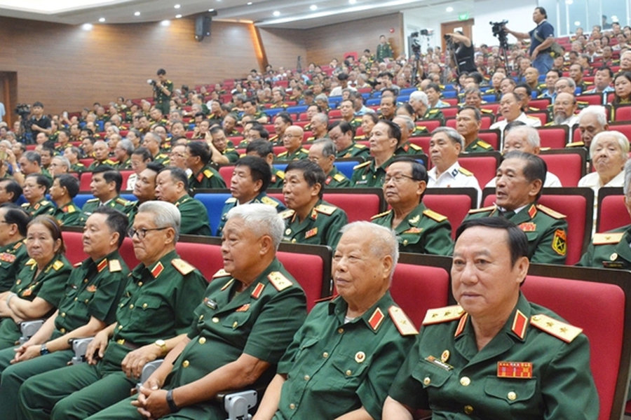 Đề xuất cách tính hưởng trợ cấp 1 lần với quân nhân nghỉ hưu trước tuổi không bị trừ tỷ lệ lương hưu