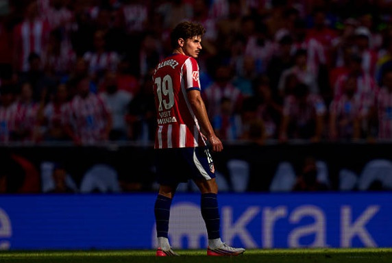 Atletico Madrid đanh thép đóng sập cánh cửa chuyển nhượng Julian Alvarez sang Barcelona