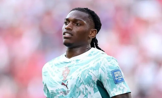 Sau hợp đồng Nicolas Jackson, Aston Villa đẩy mạnh đàm phán chiêu mộ Rafael Leao từ Milan