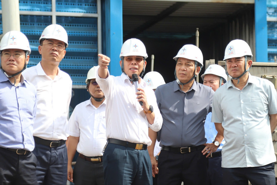 Tập đoàn Điện lực Việt Nam làm việc tại NMNĐ Vĩnh Tân 4: Bảo đảm tối ưu vận hành, an ninh nhiên liệu