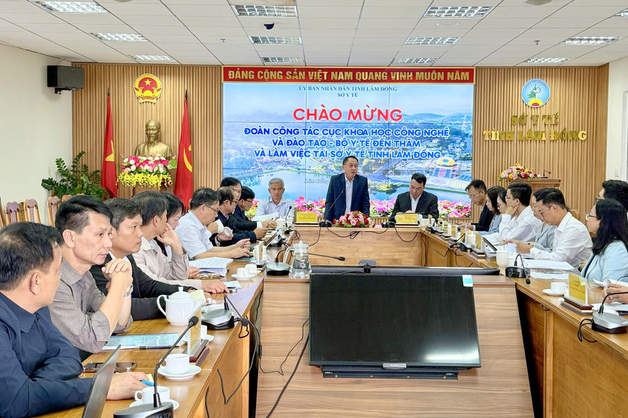 Tối ưu nguồn lực, thúc đẩy khoa học - công nghệ và chuyển đổi số y tế
