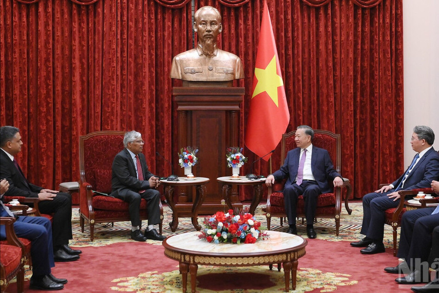 Tổng Bí thư, Chủ tịch nước Tô Lâm tiếp Đại sứ Bangladesh tại Việt Nam tới chào từ biệt