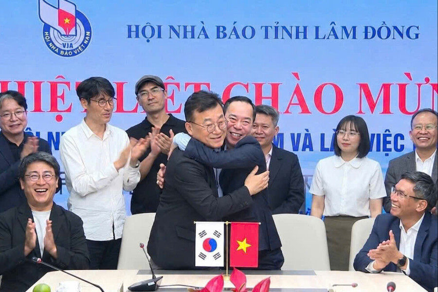 Hội Nhà báo Hàn Quốc thăm và làm việc với Hội Nhà báo tỉnh Lâm Đồng