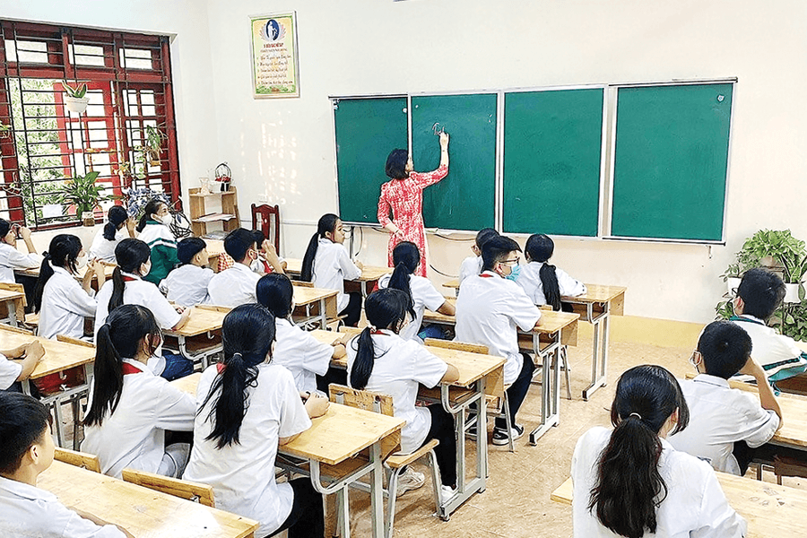 Giáo viên có được dạy ôn luyện VioEdu ngoài nhà trường?