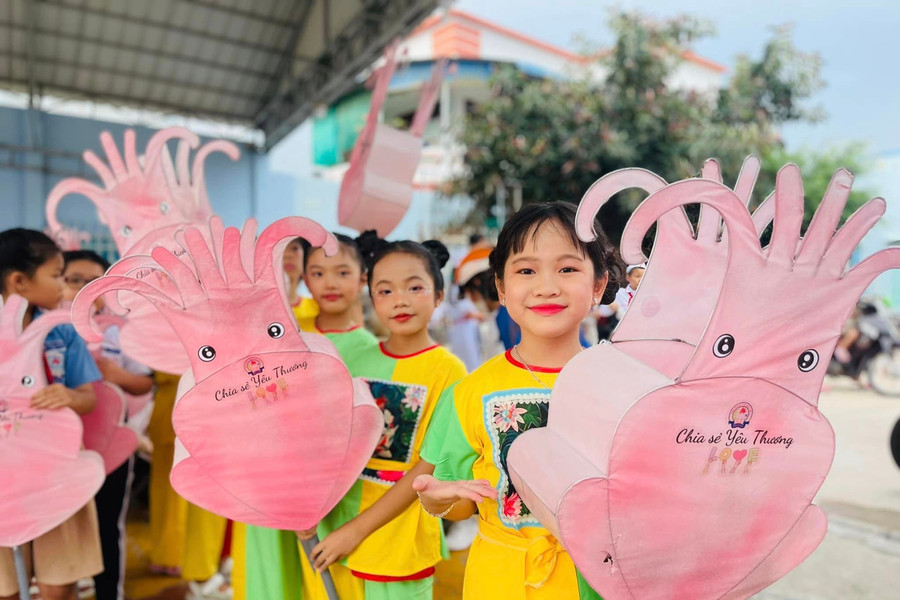 Lam Dong Hosts the 2026 Mid-Autumn Festival
