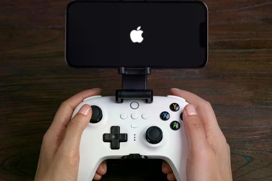 Apple phát triển bộ đôi tay cầm chơi game Beats cho iPhone: Giải mã cấu hình T6502, T1057