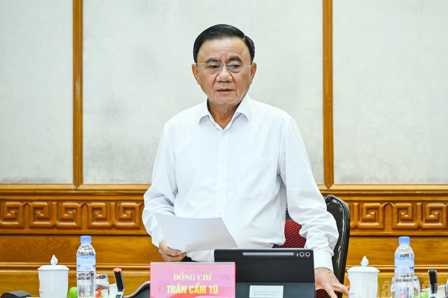 Tiếp tục hoàn thiện và đưa các hệ thống vào sử dụng thực chất, hiệu quả