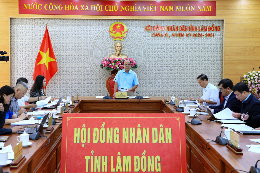 HĐND tỉnh Lâm Đồng chỉ rõ điểm nghẽn trong y tế cơ sở và chuyển đổi số