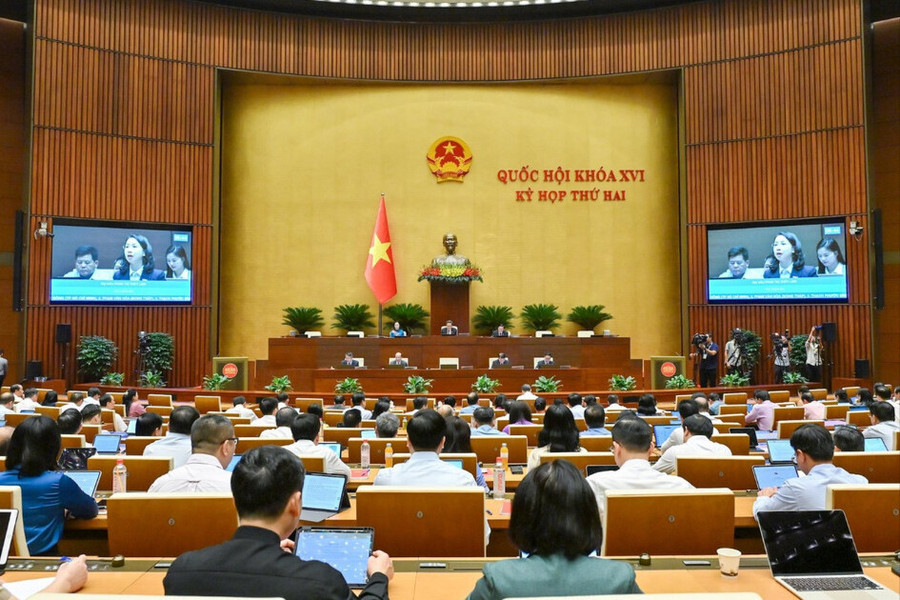 Cân bằng giữa nghiêm trị với khoan hồng, nhân đạo